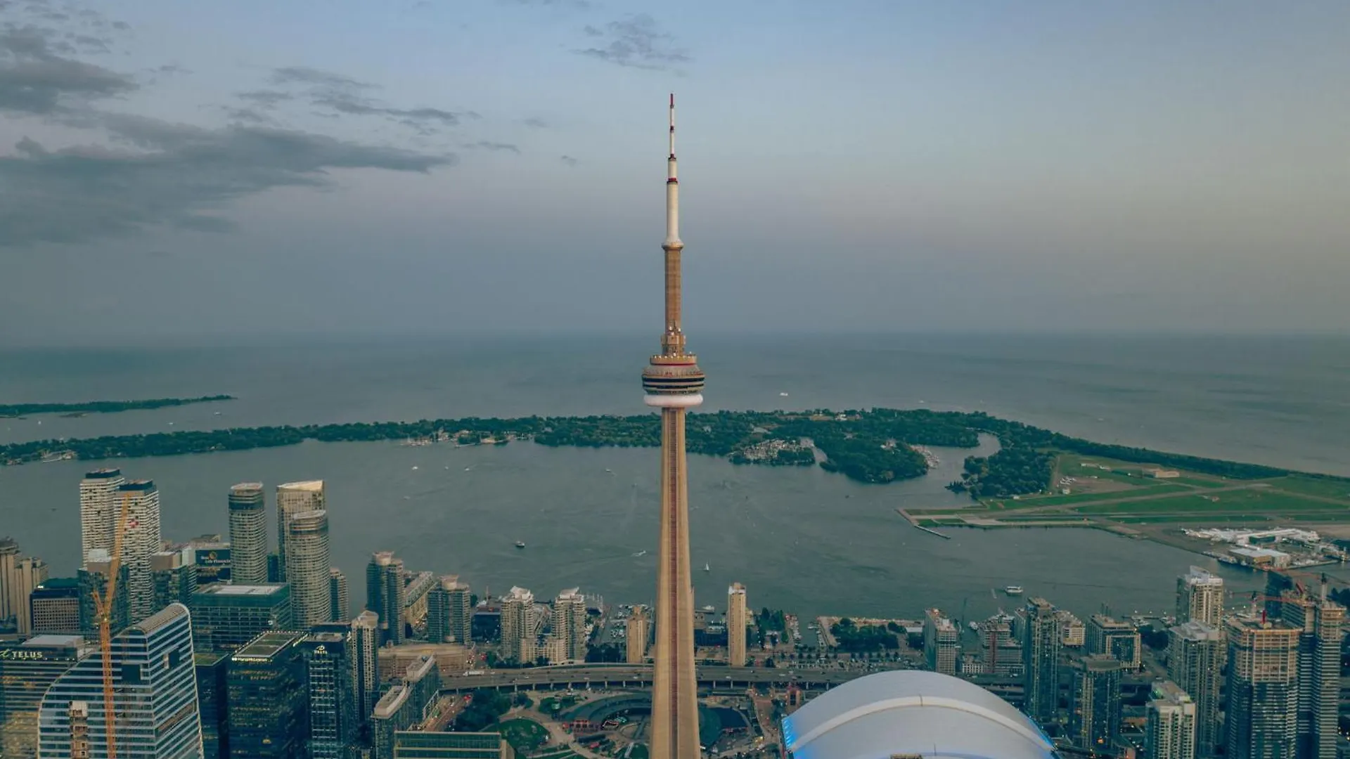 Deluxe 1Br Suite With Bird'S Eye Cn Tower Views Toronto Appartamento