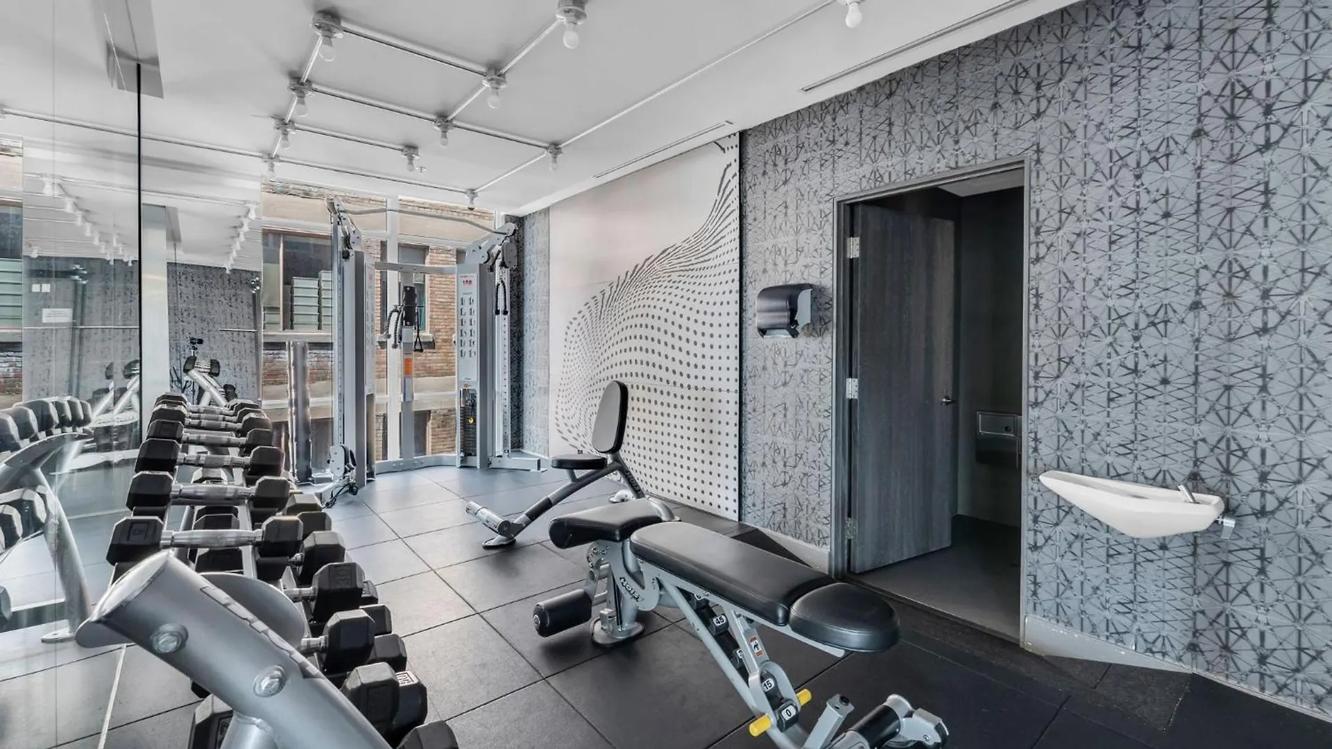 Deluxe 1Br Suite With Bird'S Eye Cn Tower Views Toronto